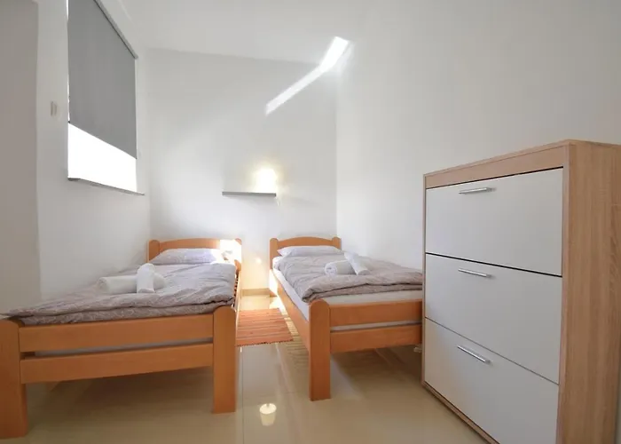 Centre With Terrace 2 Διαμέρισμα *