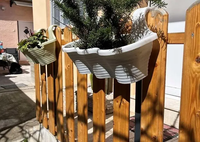 Centre With Terrace 2 Διαμέρισμα *